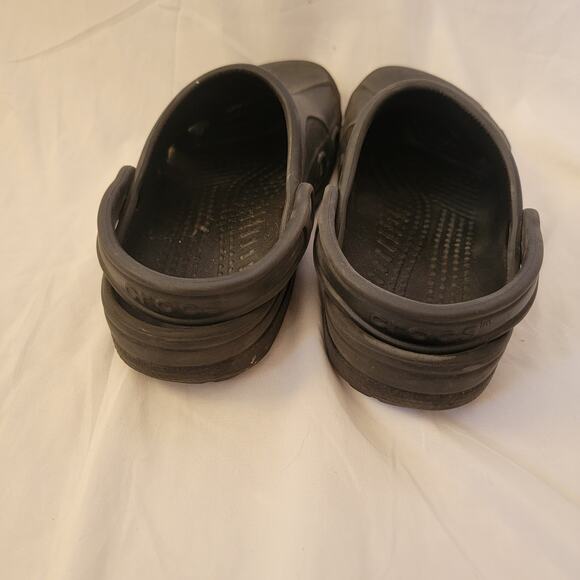 Crocs Black Closed Toe Slip On Classic Clog Unisex Mens Size 7 Womens Size 9 - Picture 4 of 10